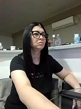 Milf Abigail online show from 10-16-25, 12:19