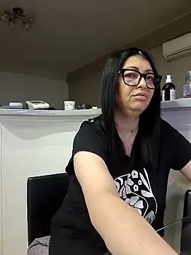 Milf Abigail online show from 09-09-25, 12:54