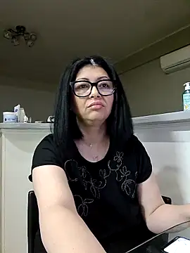 Snapshot of Milf_Abigail chatting on 04-20-26, 02:36 Milf Abigail online show from 04-20-26, 02:36