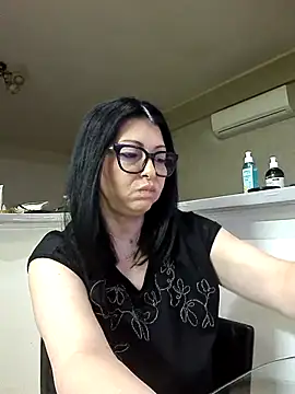 Milf Abigail online show from 03-17-26, 01:19