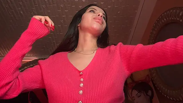 Snapshot of ORLA86 chatting on 02-21-25, 08:40 ORLA86 online show from 02-21-25, 08:40