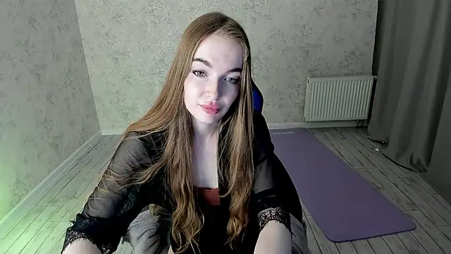 Snapshot of LissaCain chatting on 02-27-25, 06:24 LissaCain online show from 02-27-25, 06:24