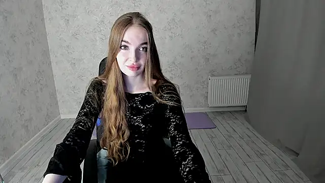 Snapshot of LissaCain chatting on 02-01-25, 03:18 LissaCain online show from 02-01-25, 03:18