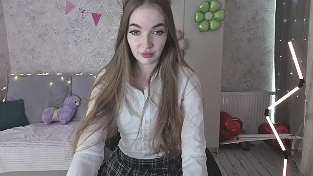 LissaCain online show from 04-03-26, 03:46