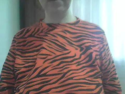 Snapshot of AnaXBerry chatting on 03-29-26, 06:48 AnaXBerry online show from 03-29-26, 06:48