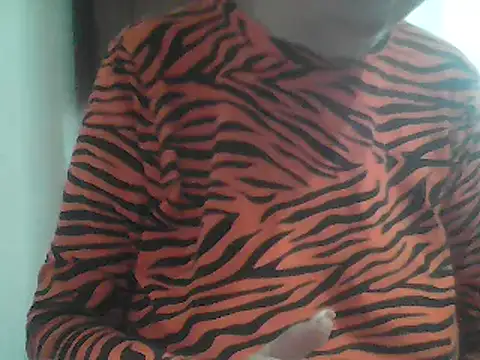 Snapshot of AnaXBerry chatting on 03-21-26, 06:47 AnaXBerry online show from 03-21-26, 06:47