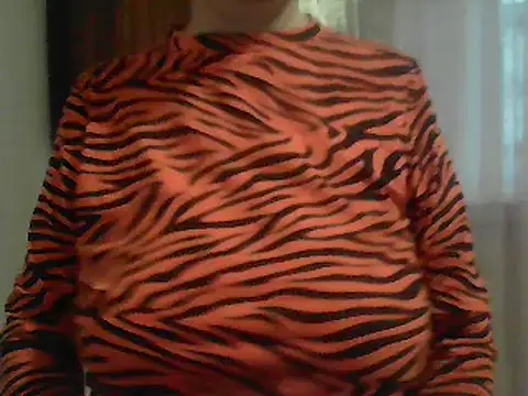 AnaXBerry online show from 12-22-25, 06:02