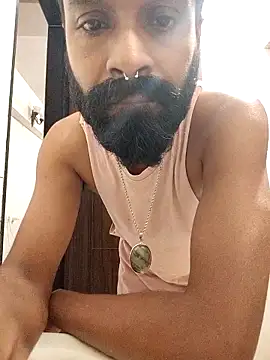 Snapshot of KinksandFantasies chatting on 09-15-25, 05:08 KinksandFantasies online show from 09-15-25, 05:08