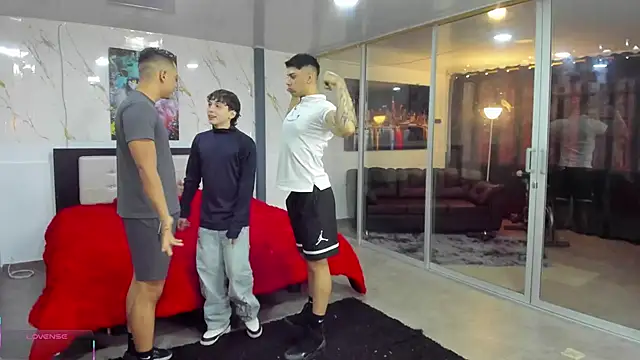 badguyss bisex online show from 03-08-26, 11:35