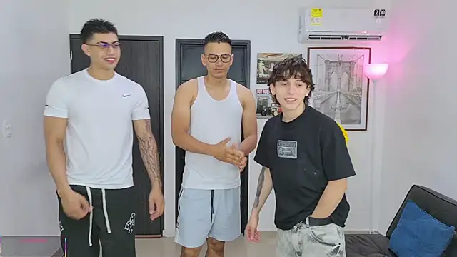 badguyss bisex online show from 05-24-26, 11:10