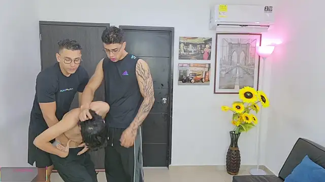 badguyss bisex online show from 05-26-26, 11:19