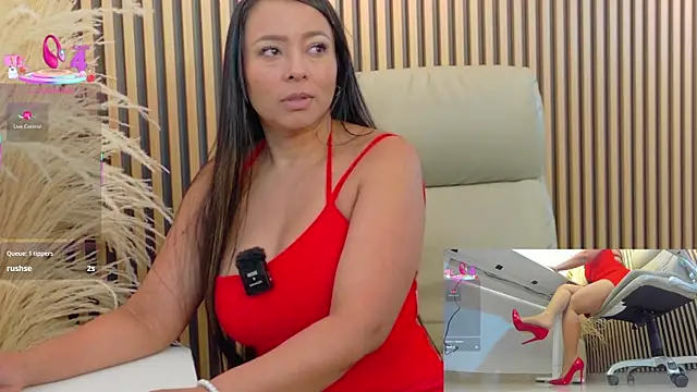 lulu 072 online show from 11-11-25, 12:27