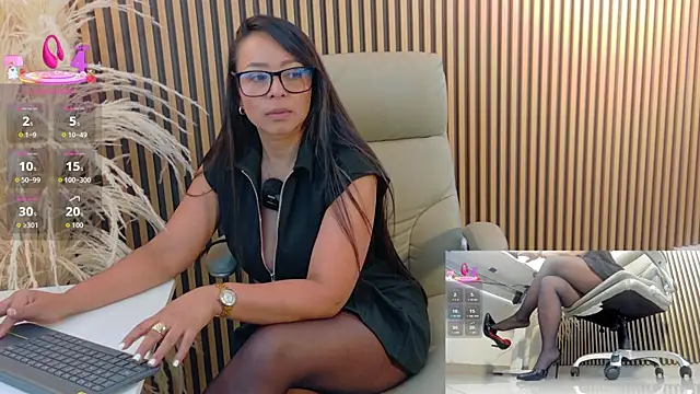 lulu 072 online show from 12-19-25, 12:14