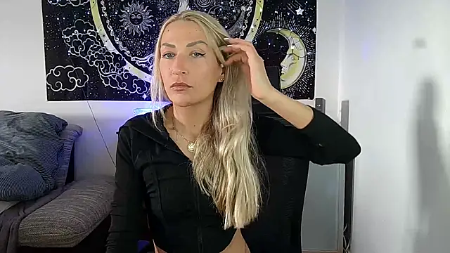SexxyLiviaa online show from 05-15-26, 04:16