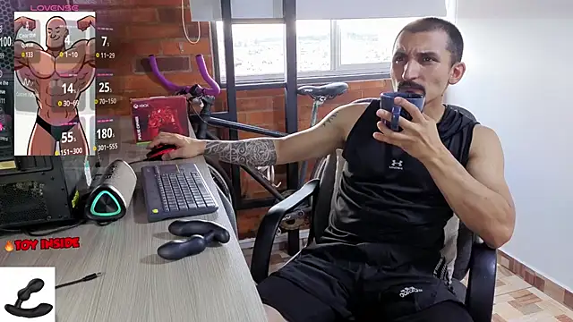 Marck Muscle online show from 06-25-26, 09:53