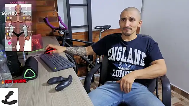 Marck Muscle online show from 05-17-26, 04:01