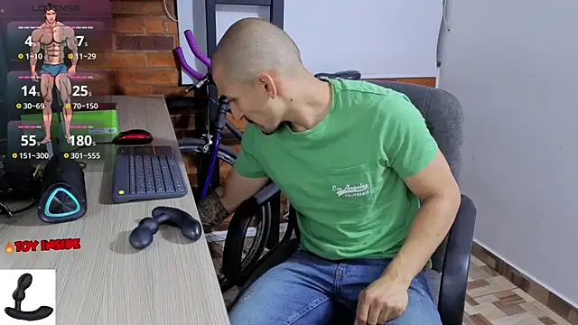 Marck Muscle online show from 02-09-26, 03:26