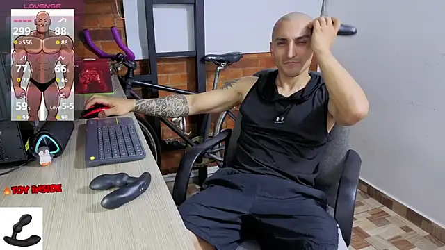 Marck Muscle online show from 05-08-26, 01:09