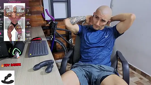 Marck Muscle online show from 04-25-26, 01:08