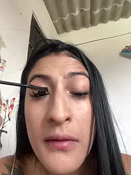 Snapshot of alondra_darling chatting on 02-10-25, 07:28 alondra darling online show from 02-10-25, 07:28