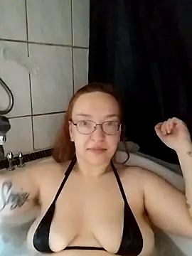 Isabella Geney online show from 04-04-26, 12:34