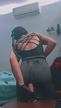 BodyandlegginLover online show from 08-03-26, 04:09