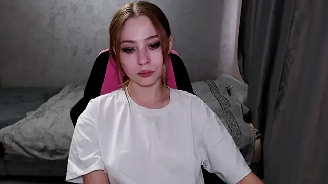 Tessa Walker online show from 07-30-26, 09:41