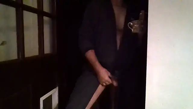 Snapshot of jakjak106 chatting on 10-23-25, 05:28 jakjak106 online show from 10-23-25, 05:28