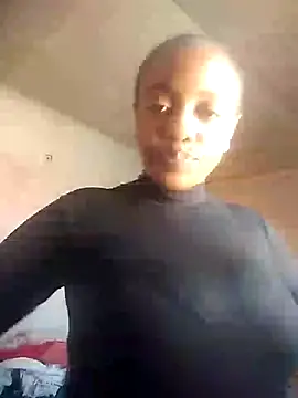 Snapshot of Bustybabe4Uxx chatting on 10-23-25, 12:04 Bustybabe4Uxx online show from 10-23-25, 12:04