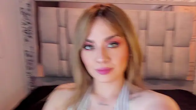 KataHot  online show from 11-25-25, 07:58