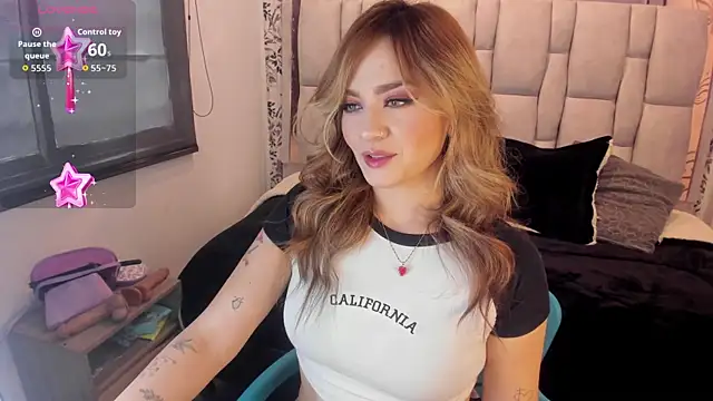 KataHot  online show from 10-17-25, 08:21