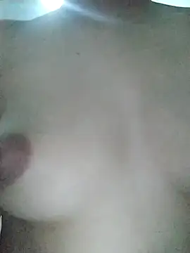 Snapshot of rosa-88 chatting on 10-21-25, 07:02 rosa-88 online show from 10-21-25, 07:02