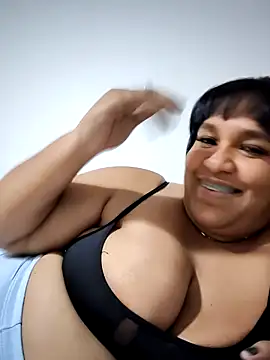 Snapshot of Mia_Adell_11 chatting on 02-03-25, 04:25 Mia Adell 11 online show from 02-03-25, 04:25