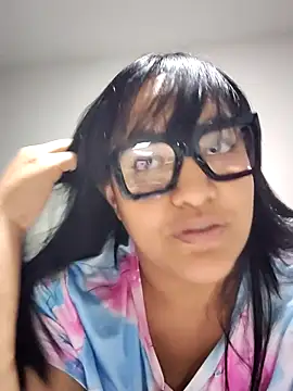 Snapshot of Mia_Adell_11 chatting on 03-12-25, 03:57 Mia Adell 11 online show from 03-12-25, 03:57
