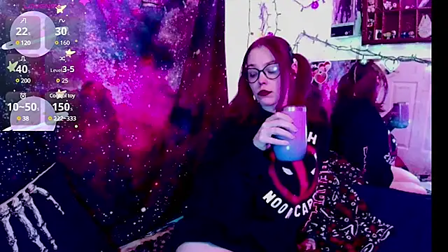 EverlyEster online show from 01-12-25, 05:34