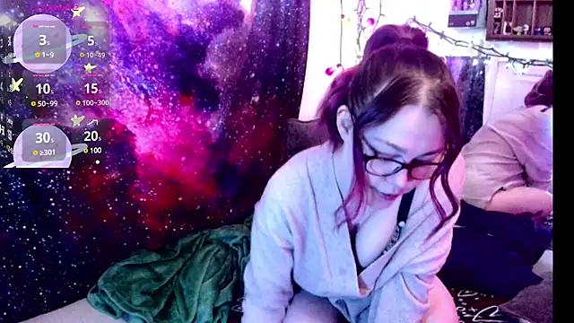 EverlyEster online show from 02-02-25, 10:28