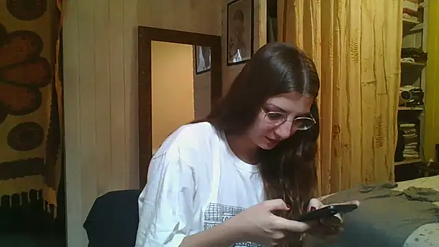 Snapshot of SweetyBabyDemon chatting on 05-18-26, 02:55 SweetyBabyDemon online show from 05-18-26, 02:55