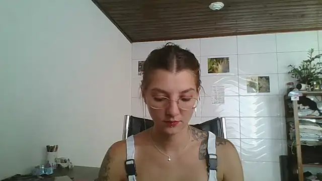 SweetyBabyDemon online show from 02-27-26, 01:55