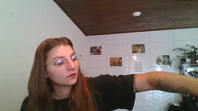 Snapshot of SweetyBabyDemon chatting on 04-26-26, 03:31 SweetyBabyDemon online show from 04-26-26, 03:31