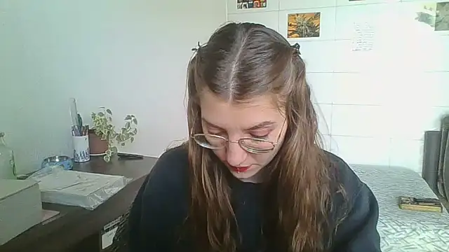 SweetyBabyDemon online show from 11-10-25, 01:05