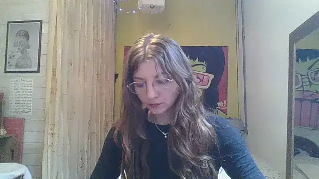 Snapshot of SweetyBabyDemon chatting on 06-12-26, 03:43 SweetyBabyDemon online show from 06-12-26, 03:43