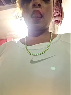 gatadeojosclaros online show from 04-06-26, 02:29