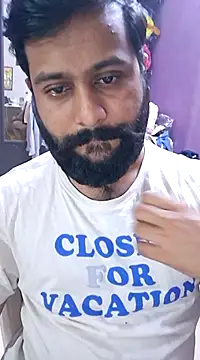 Snapshot of GlassBarge9 chatting on 12-22-24, 06:37 GlassBarge9 online show from 12-22-24, 06:37