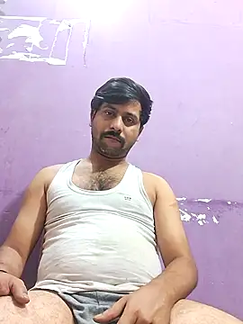 Snapshot of GlassBarge9 chatting on 01-12-25, 05:33 GlassBarge9 online show from 01-12-25, 05:33