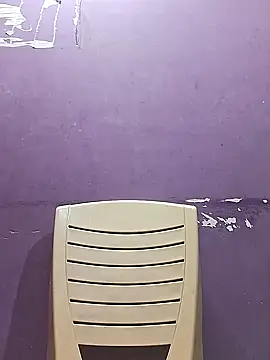 Snapshot of GlassBarge9 chatting on 01-12-25, 02:19 GlassBarge9 online show from 01-12-25, 02:19