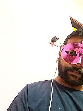 Snapshot of GlassBarge9 chatting on 01-13-26, 03:38 GlassBarge9 online show from 01-13-26, 03:38