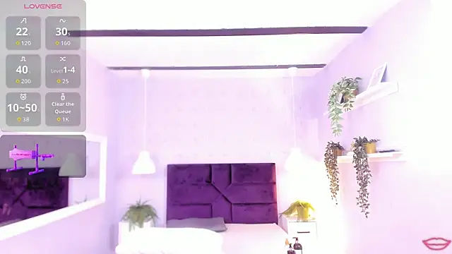 BrianaHazel online show from 10-23-25, 12:20