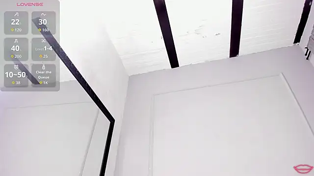 BrianaHazel online show from 04-17-26, 07:49