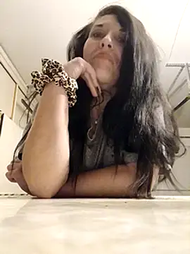 Snapshot of gorgeous11 chatting on 02-19-25, 10:45 gorgeous11 online show from 02-19-25, 10:45