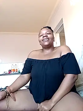 Snapshot of ThaBundaa chatting on 02-26-26, 06:13 ThaBundaa online show from 02-26-26, 06:13